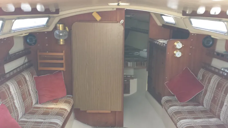 1981 Catalina 30