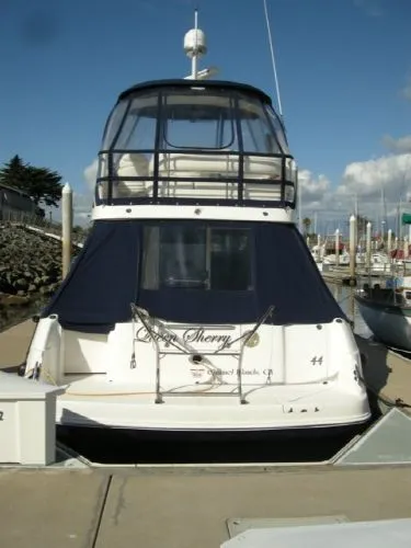 2006 Sea Ray Sedan Bridge