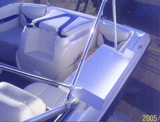 2003 Bayliner Capri 185BBR