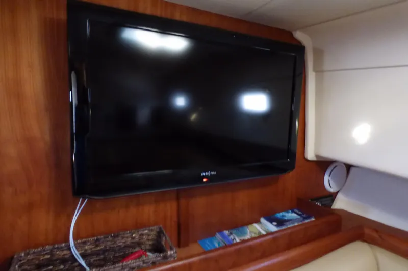 2005 Mainship 34 Pilot Sedan Rum Runner II