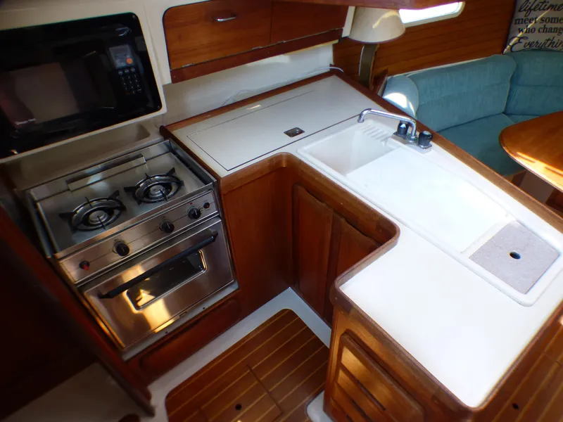 1996 Hunter 336