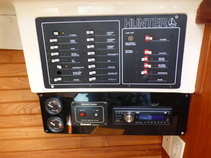 1996 Hunter 336