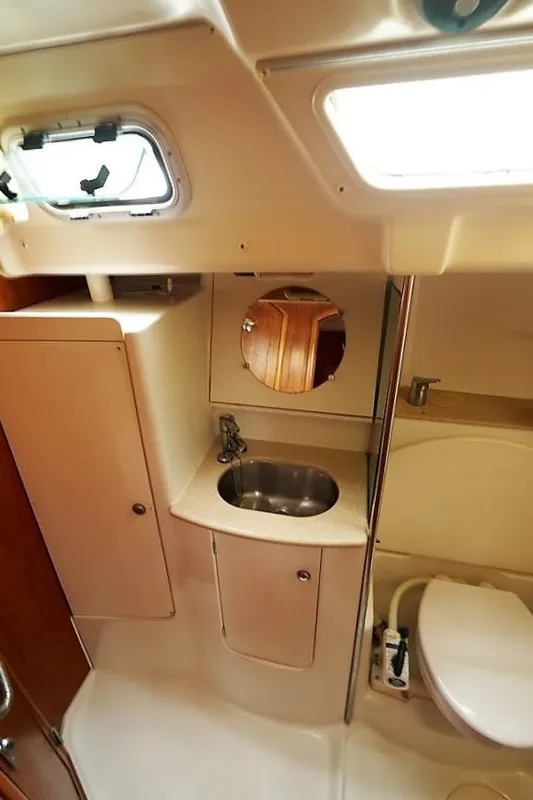 2004 Jeanneau 49 sun odyssey