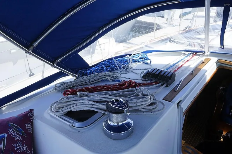 2004 Jeanneau 49 sun odyssey