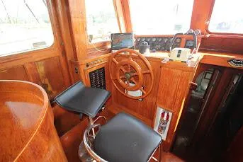 1982 Kha Shing Nova