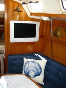 Starboard Settee
