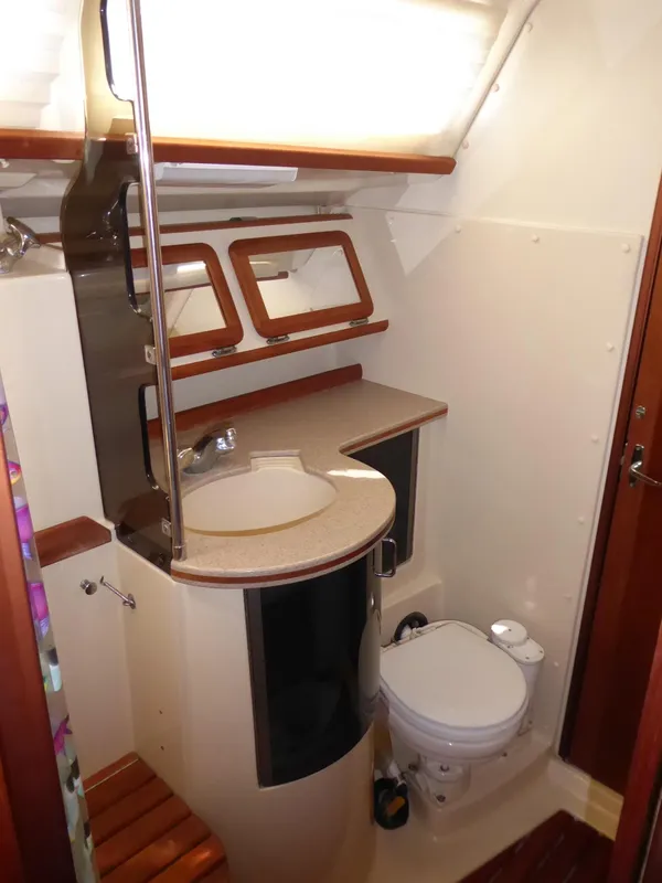 1990 Hunter Legend 37.5