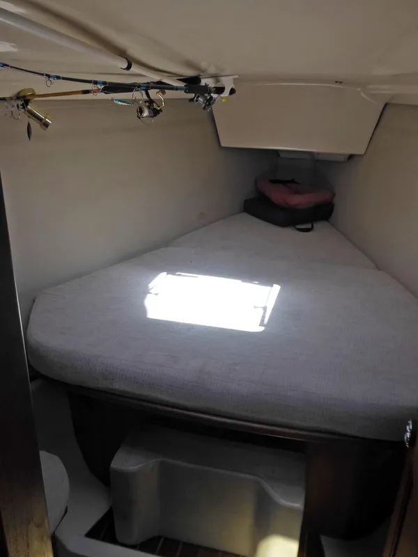 V Berth