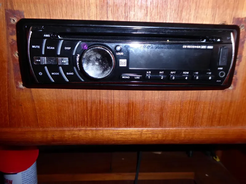 1990 Hunter Legend 37.5