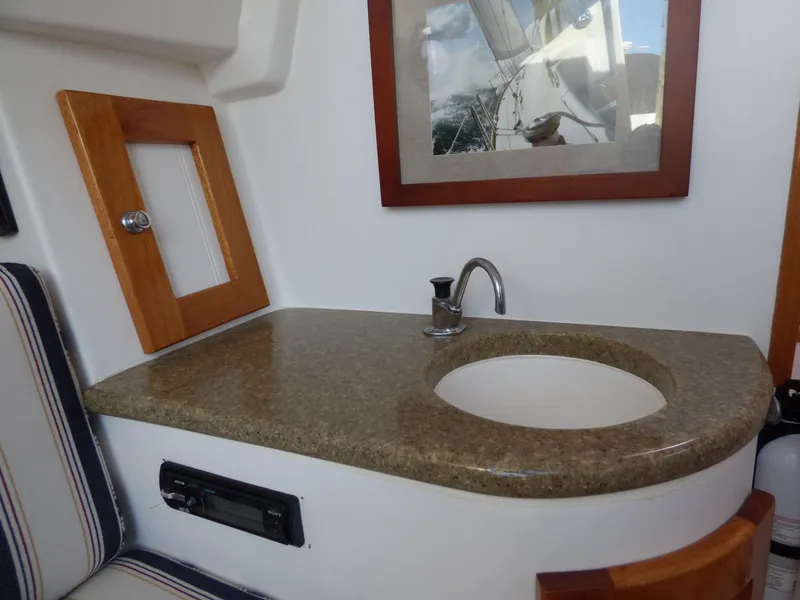 2011 Schock Harbor 25