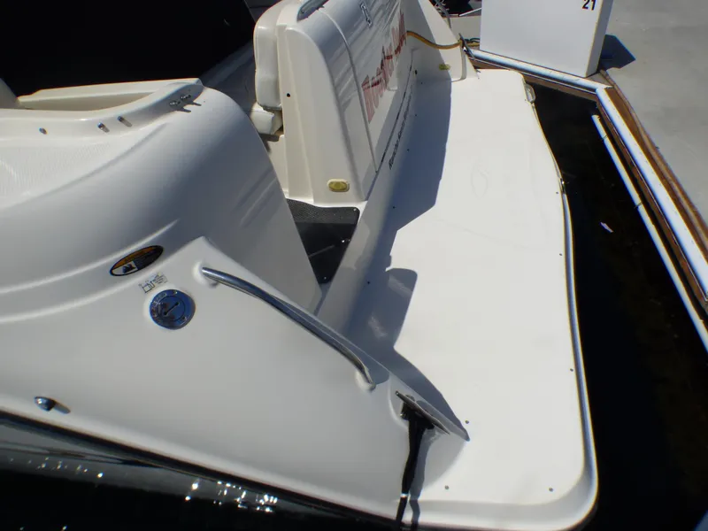 1998 Maxum 3700 SCR