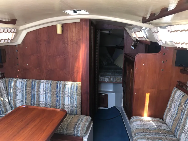 1981 Catalina 30