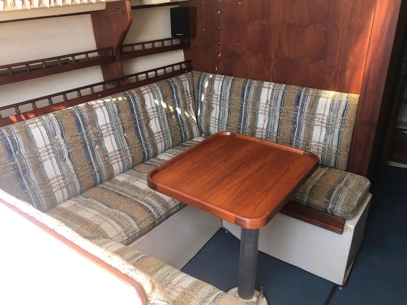 1981 Catalina 30