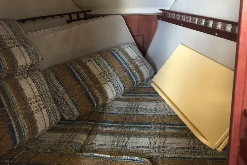 1981 Catalina 30