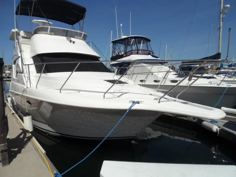1998 Silverton 322 Side Walk MY
