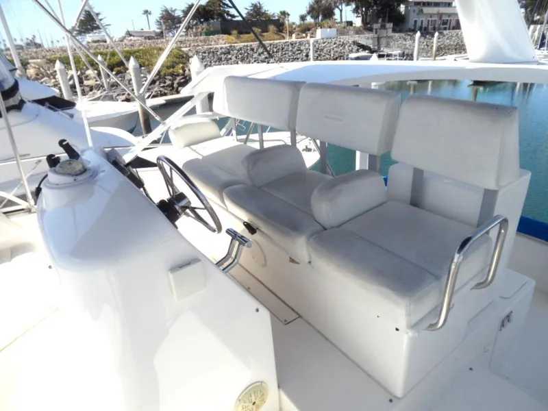 1998 Silverton 322 Side Walk MY
