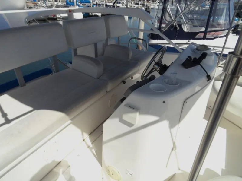 1998 Silverton 322 Side Walk MY