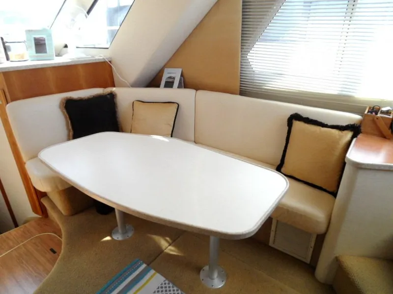 1998 Silverton 322 Side Walk MY