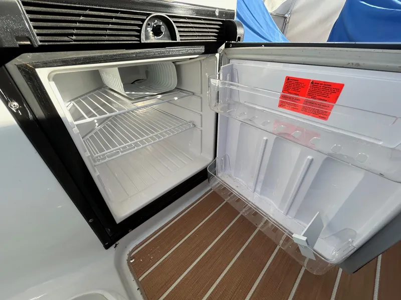 1999 Carver 53 Voyager