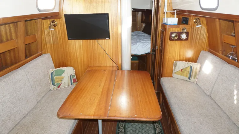 1980 Bristol 35.5