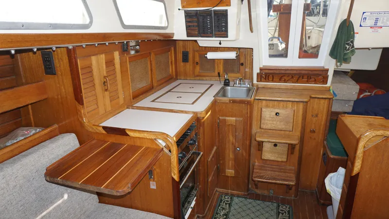 1980 Bristol 35.5