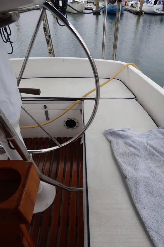 1980 Bristol 35.5