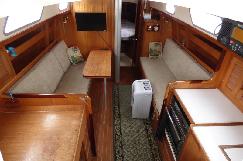 1980 Bristol 35.5