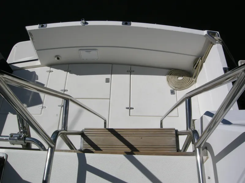 Aft cockpit 2