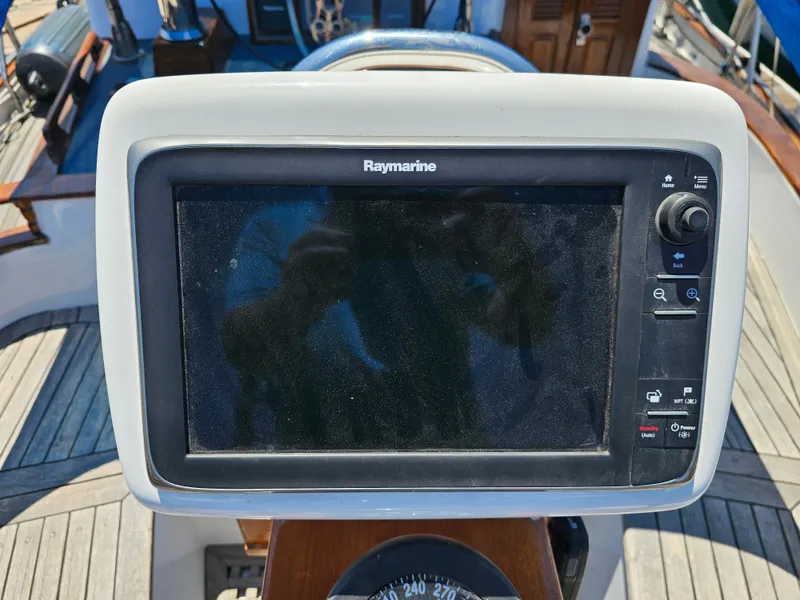 Raymarine navigation system on 1985 Spindrift Pilot House Cutter sailboat.