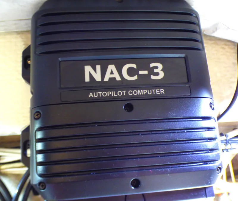 1997 Maxum 4600 SCB