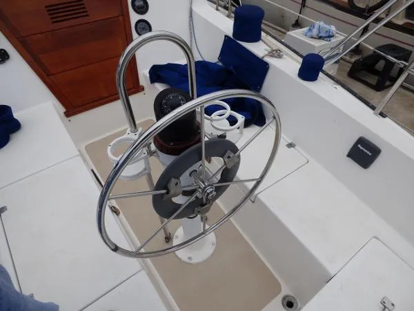 1985 Catalina 30