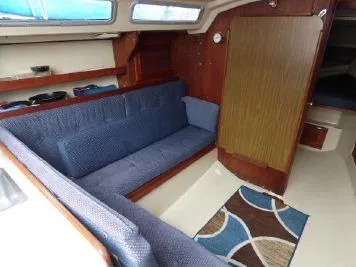1985 Catalina 30
