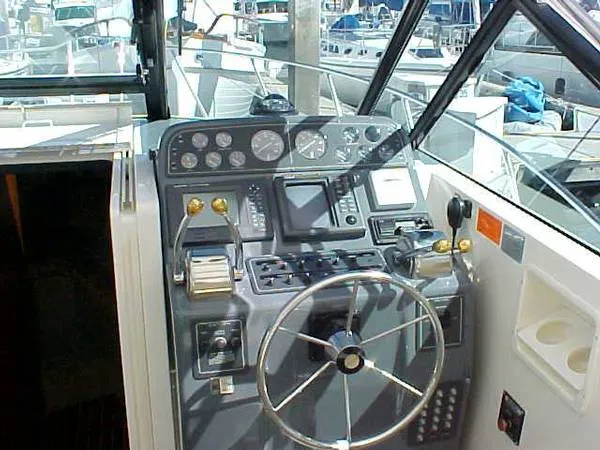 1997 Tiara Yachts 2900 Open