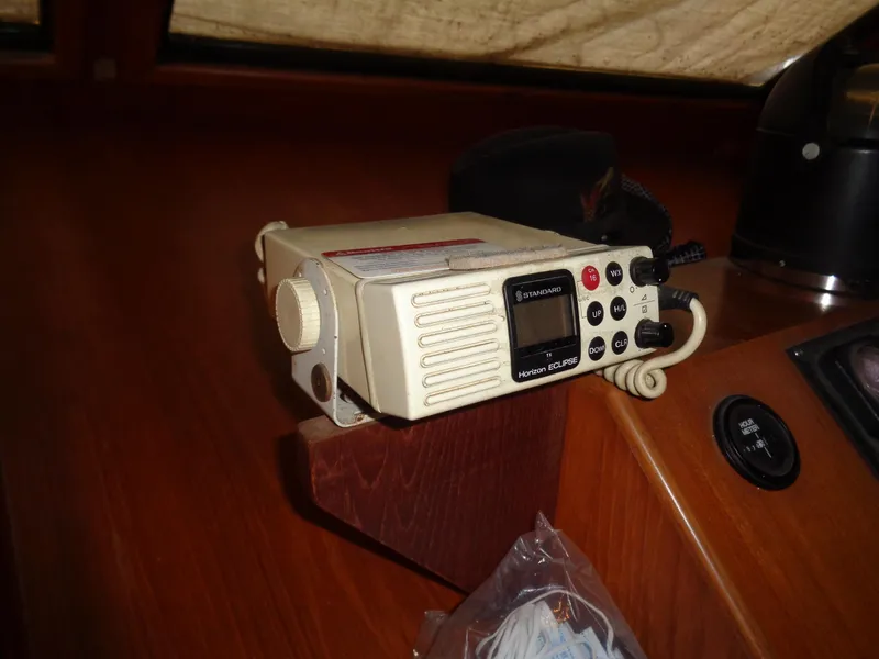 1986 Kha Shing Aft Cabin Motor Yacht