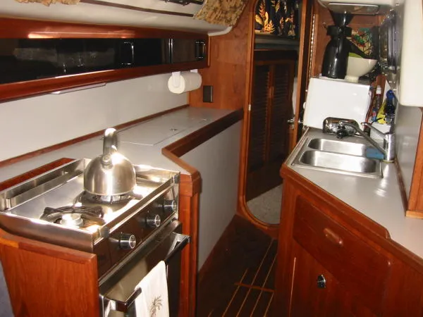 1987 S2 Center Cockpit