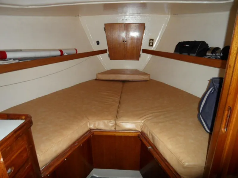 1967 CAL 34 Sloop