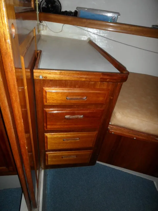 1967 CAL 34 Sloop