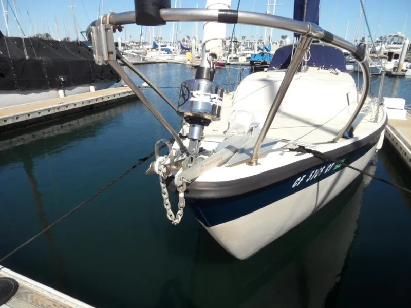 1967 CAL 34 Sloop