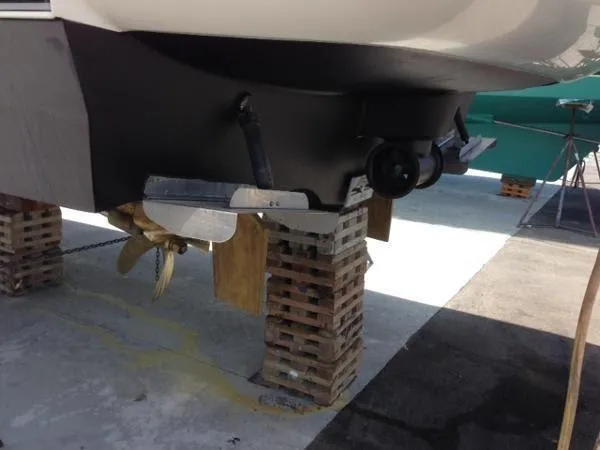 Trim tabs and props