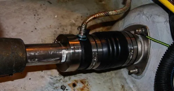 No drip shaft seals New 2015