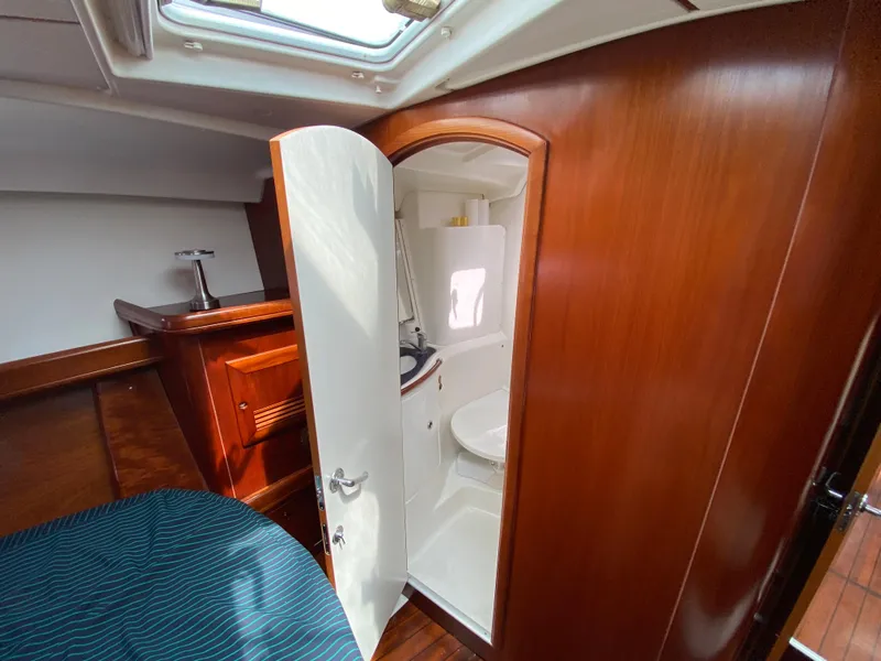 2003 Beneteau 473