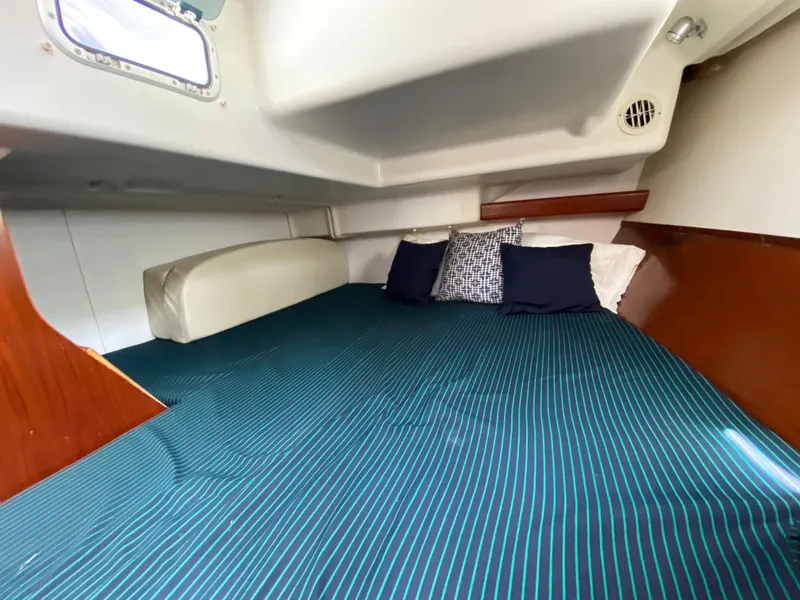 2003 Beneteau 473