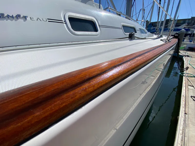2003 Beneteau 473