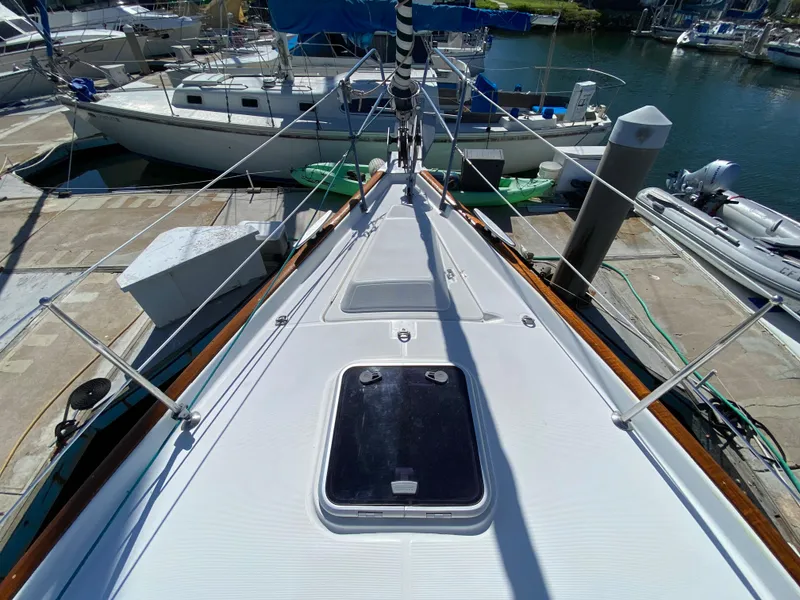 2003 Beneteau 473