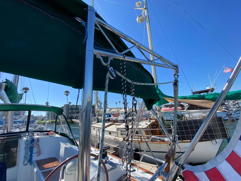 2003 Beneteau 473