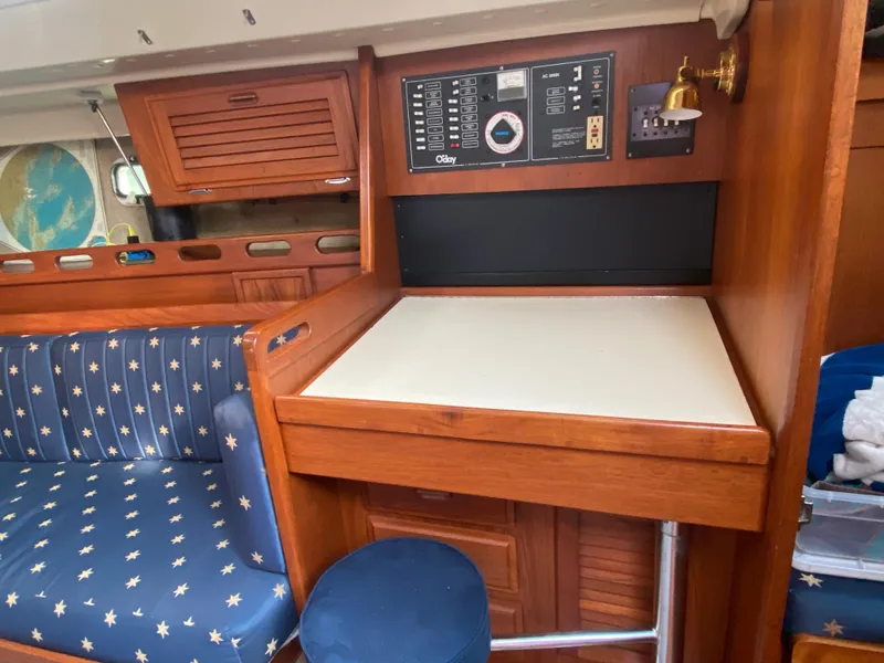 Nav Station to Starboard 2