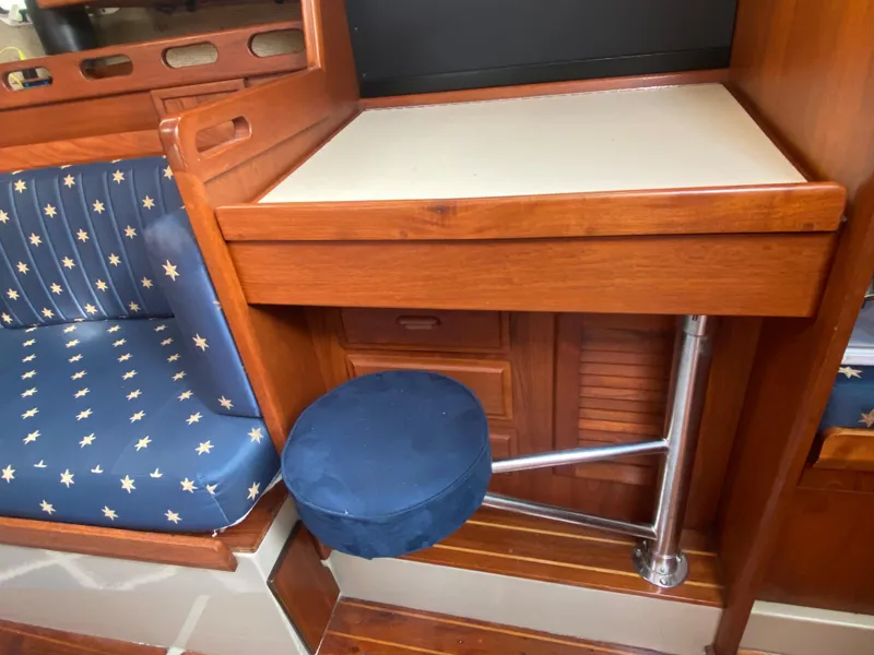 Nav Station Seat