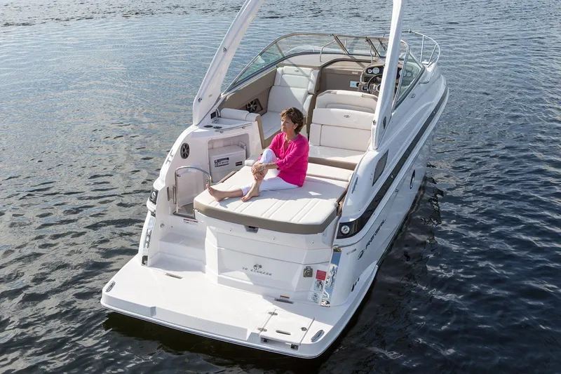 2018 Regal 28 Express
