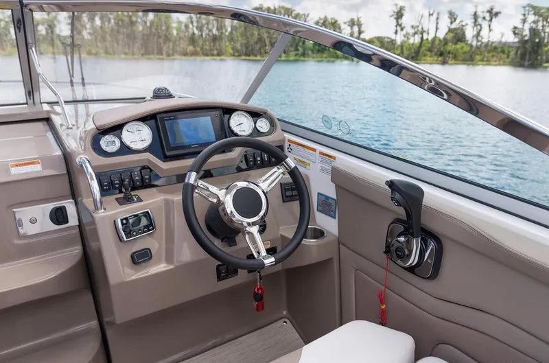 2018 Regal 28 Express