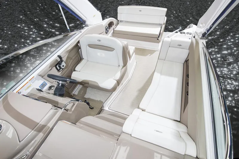 2018 Regal 28 Express
